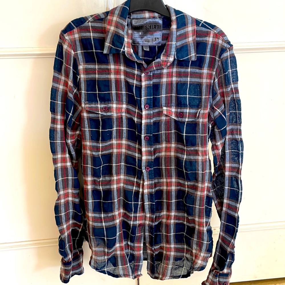 THE SHIRT - cozy flannel button down